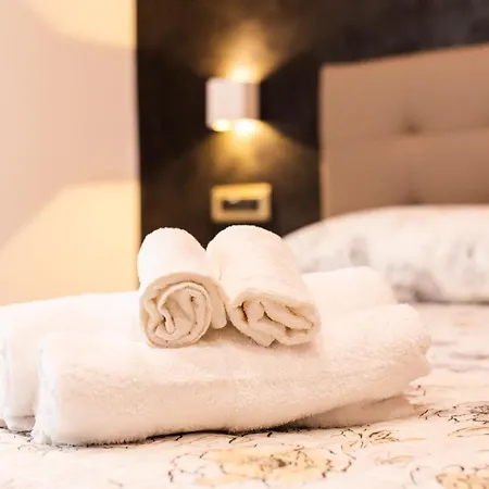 Golden Eagle 3* Agerola