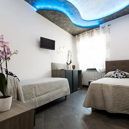 Golden Eagle بيت ضيافة